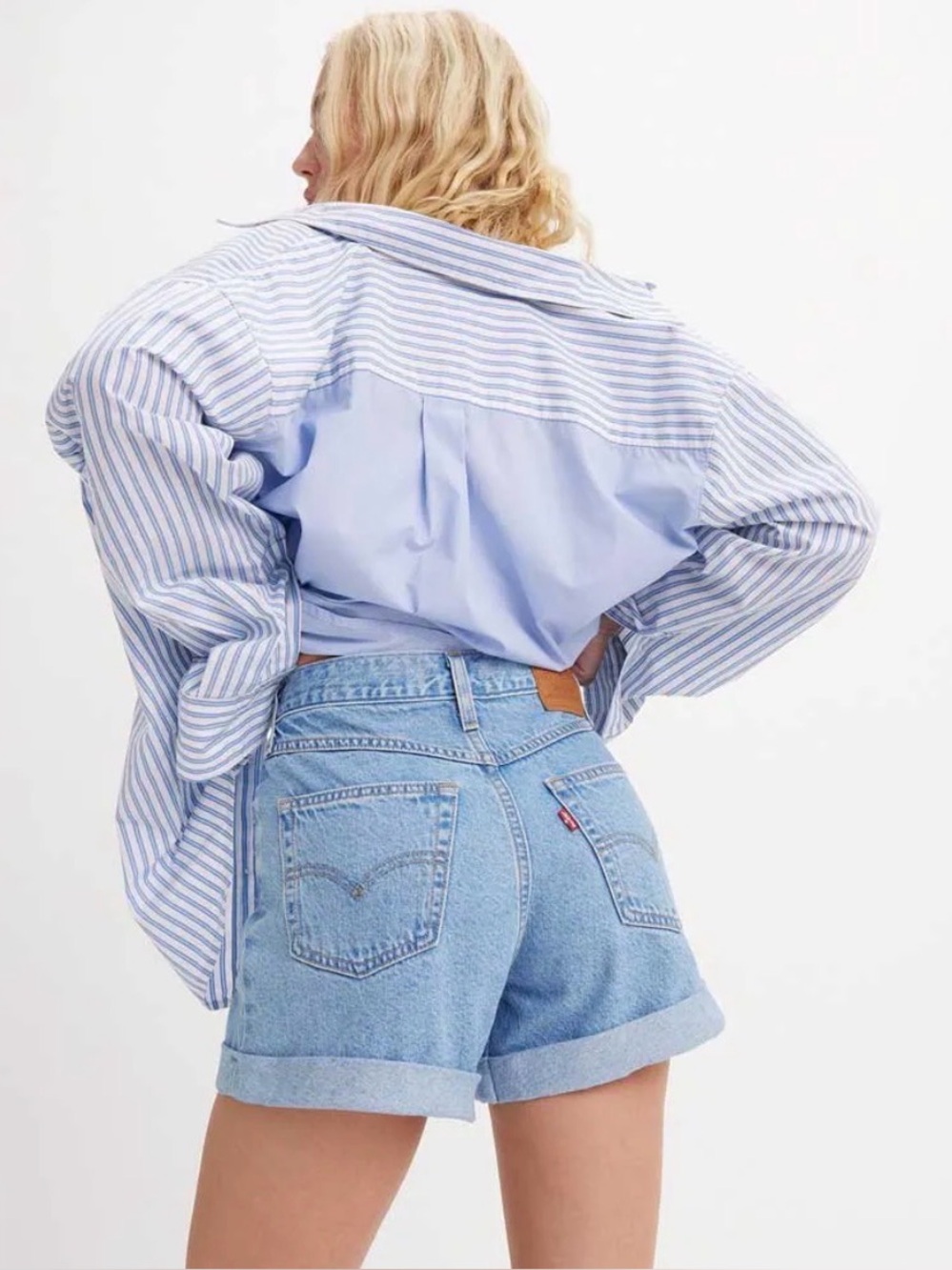 Levi's 80’s Mom shorts rolled cuff New 24